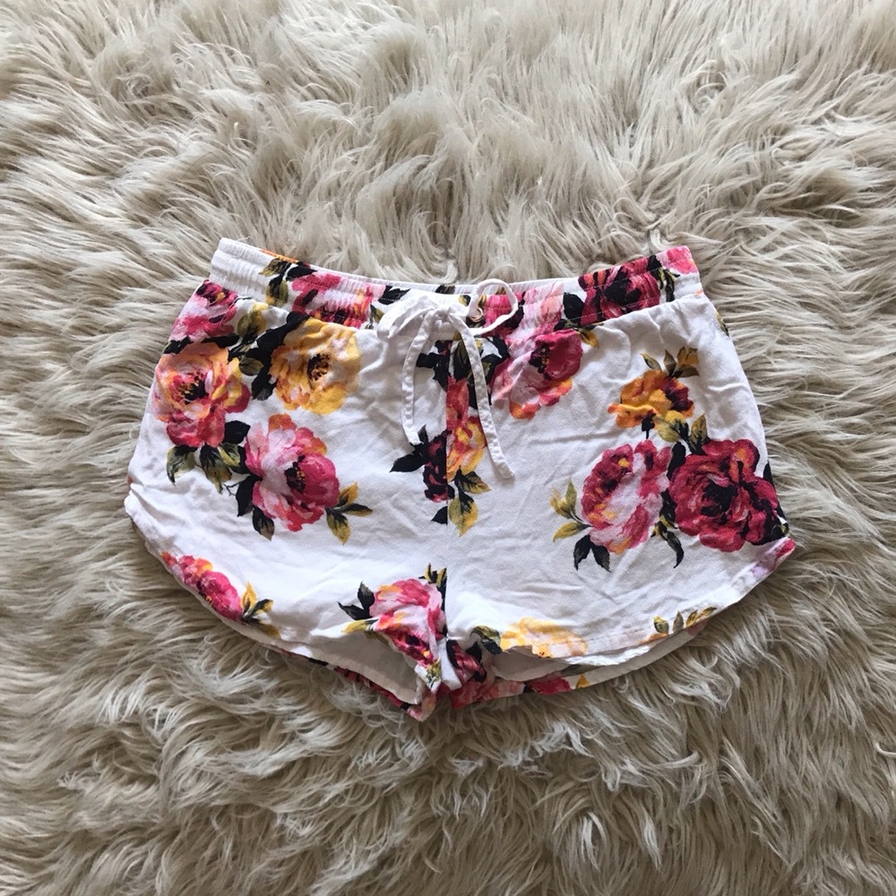 Floral white shorts